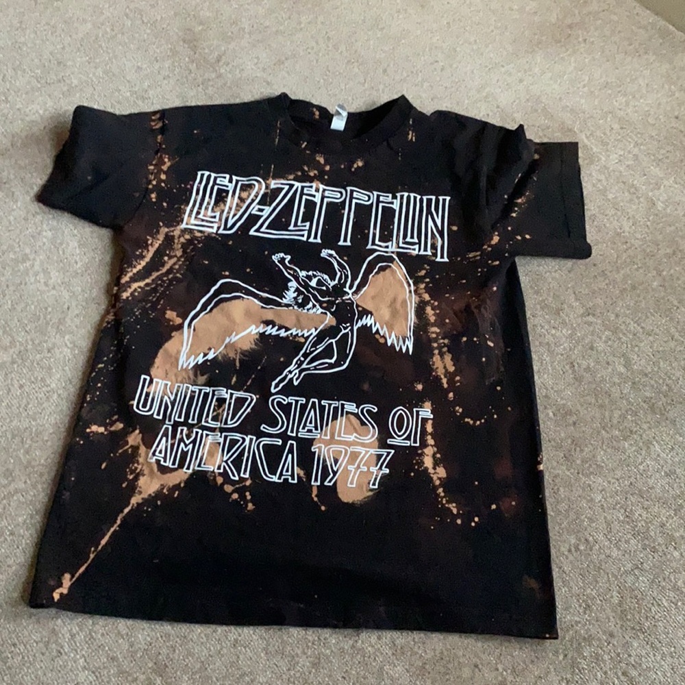 Tee Shirt